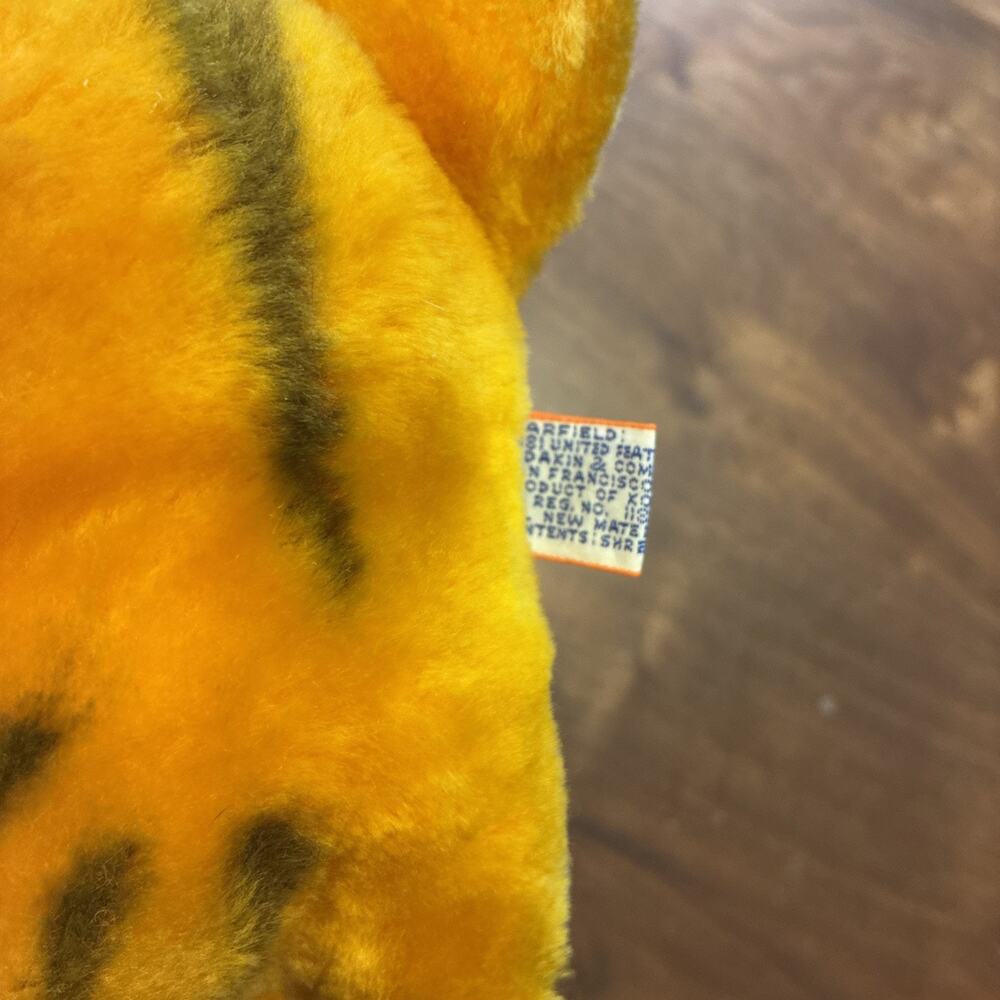 Vintage Garfield Large Sitting Plush Dakin 1981 - Picture 5 of 5